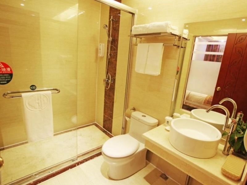 Greentree Inn Shanghai Hongqiao Metro Station Express Hotel Exterior foto